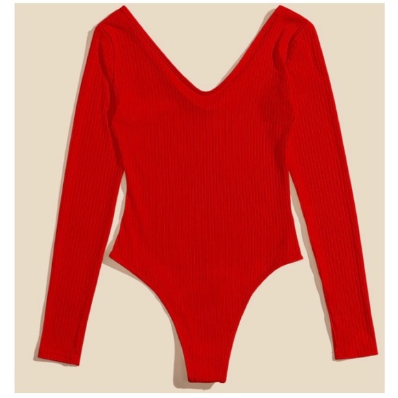 NEW| Gillian Eleanore Red Bodysuit - Picture 3 of 4